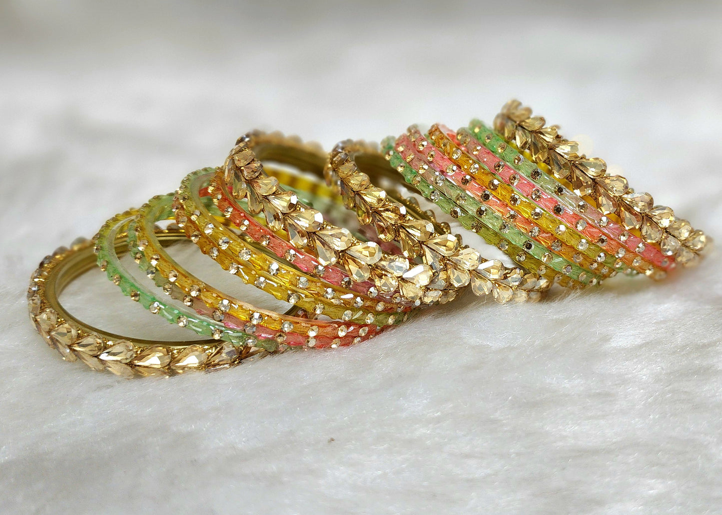 Glass bangle set light multi (GLB1012)