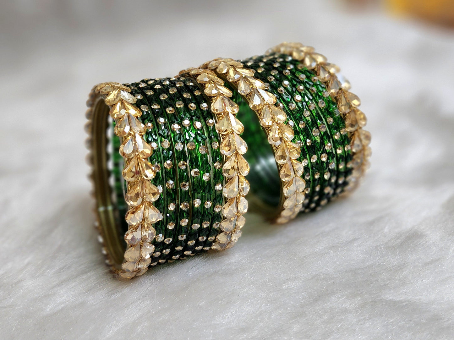 Glass bangle set green (GLB1011)