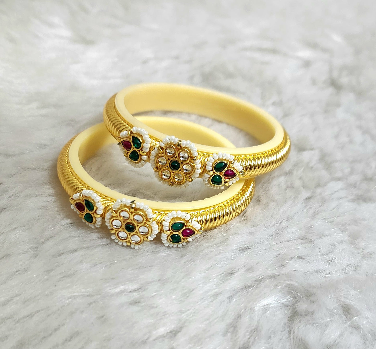 Rajwadi Bangles ivory (RB1001)